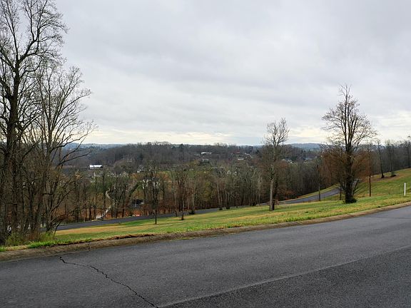 2nd image of 2456 Starboard Crest Rd