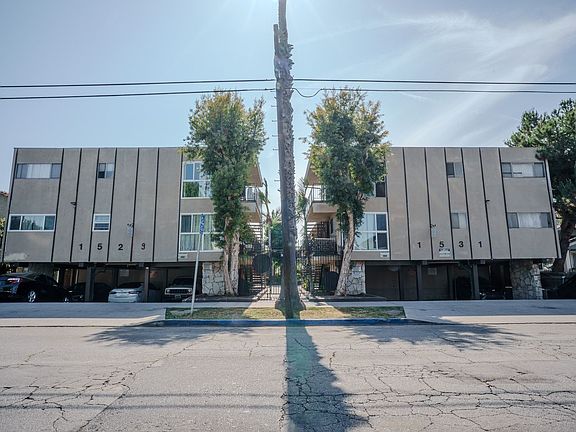 2nd image of 1529-1531 Junipero Ave #11