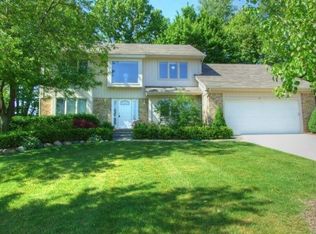 6787 Ravines Cir, West Bloomfield, MI 48322