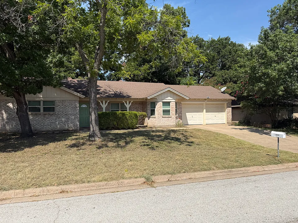 1217 Scott Dr
