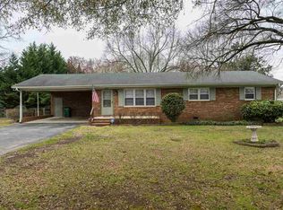 209 Scenic Cir, Boiling Springs, SC 29316