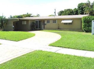 3325 Arthur St, Hollywood, FL 33021