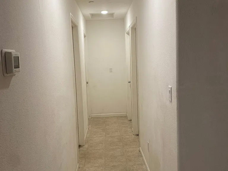 724 Sherry St — Photo 8