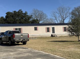 1010 Robert Dr, Saint Martinville, LA 70582