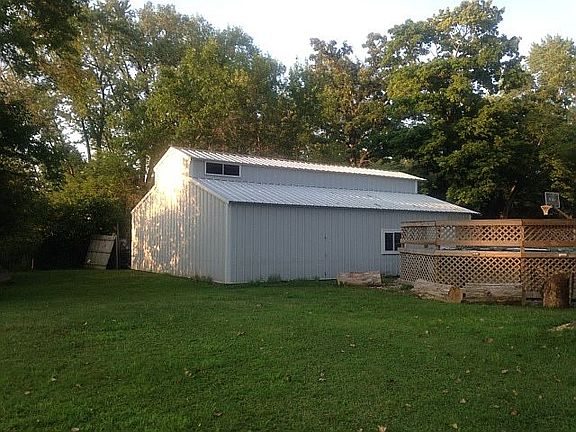 3rd image of 43198 N Kidd Dr