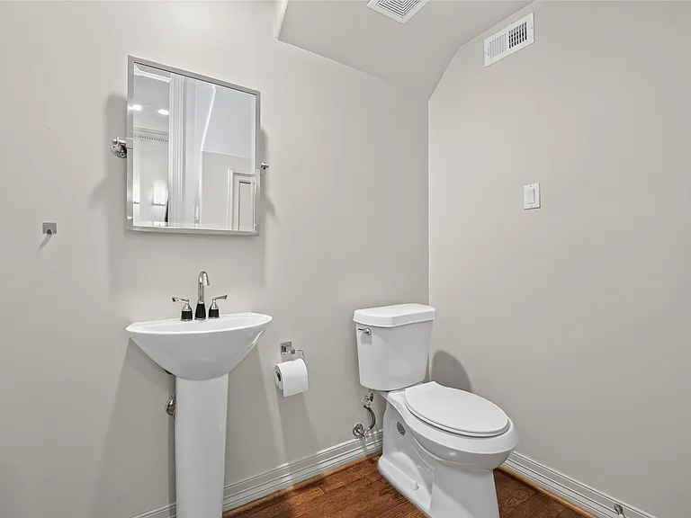 3515 Durness Way — Photo 20