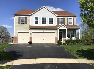 301 Aster Dr, Minooka, IL 60447
