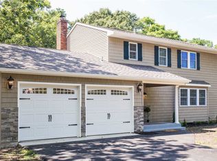 46 Helme Ave, Miller Place, NY 11764