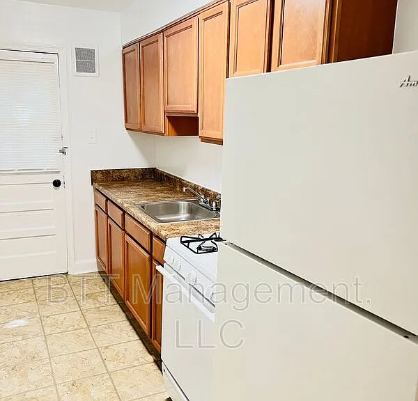 8717 Plymouth St #1 — Photo 25