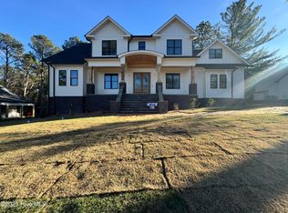 730 Diamondhead Drive S, Pinehurst, NC 28374