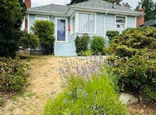 4137 54th Ave SW, Seattle, WA 98116