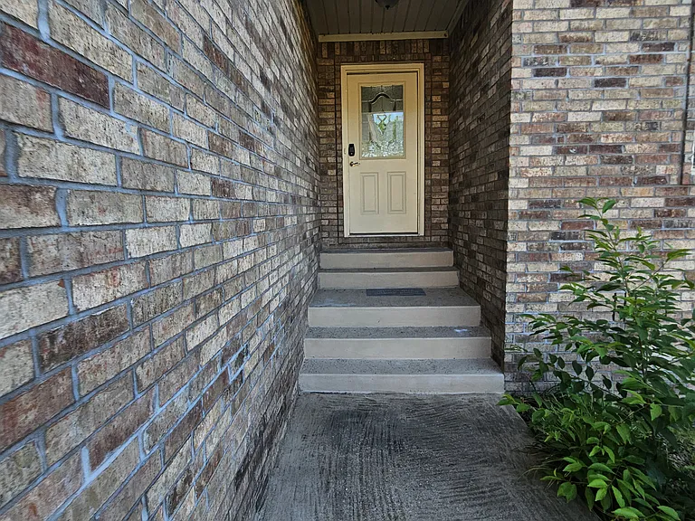 24 Pecan Ln — Photo 4