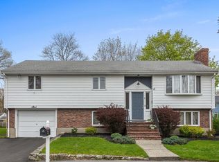 8 Diane Dr, Saugus, MA 01906