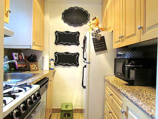 Rented by Manhattan Spaces | media 22