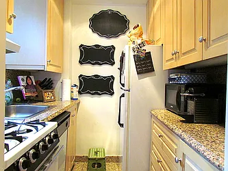 Rented by Manhattan Spaces