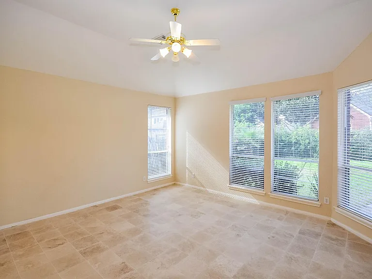 3211 Chapel Creek Way — Photo 13