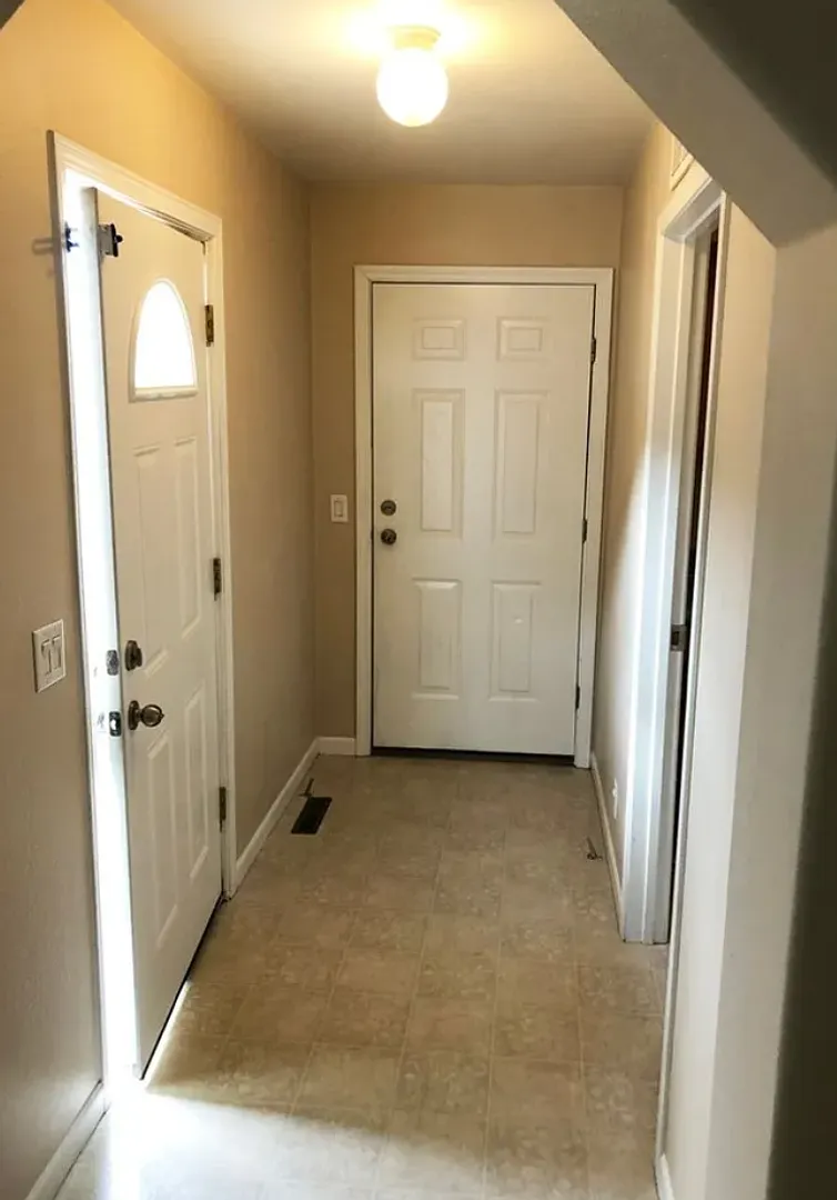 Ranch-Style 3bd Featuring One-Level Living In Falcon! - Security Deposit Waiver Available — Photo 2