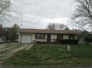 559 Orange St, Americus, KS 66835
