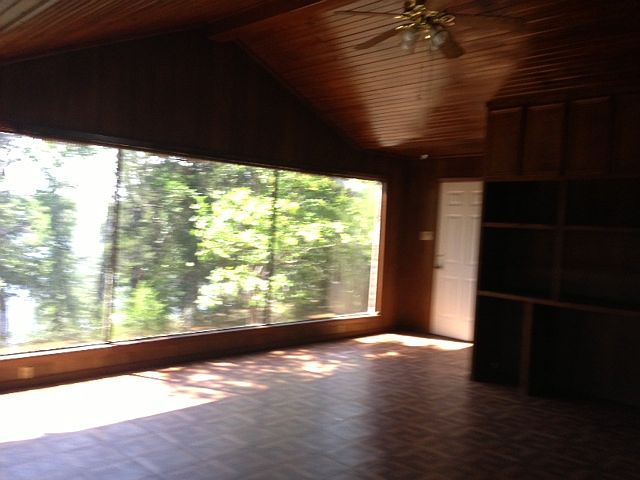 1st image of 1703 E Lake Dr