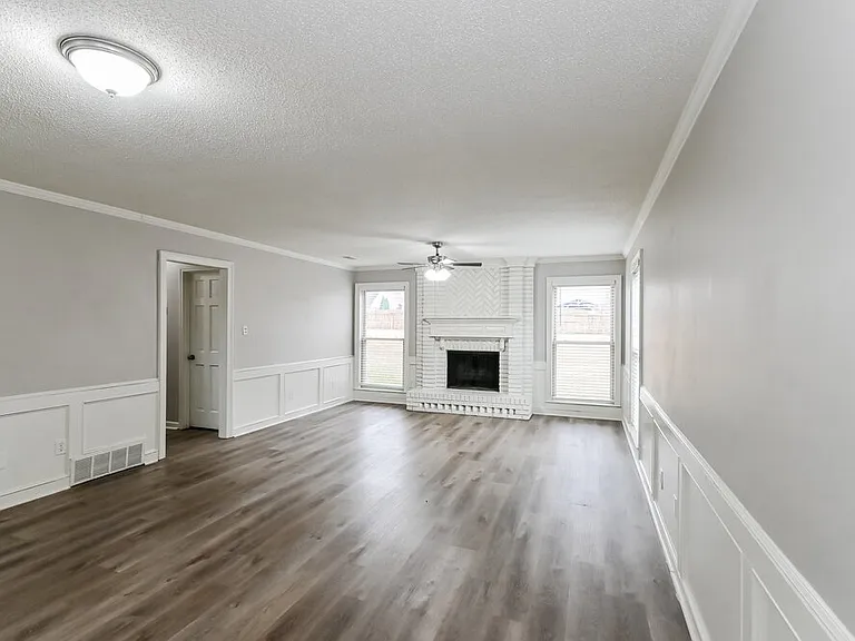 7069 Cutter Mill Rd — Photo 6