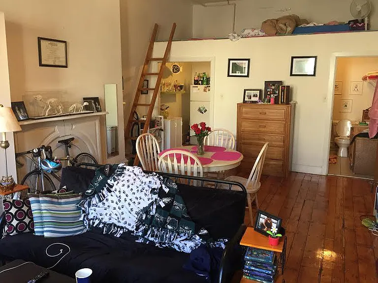 4112 Spruce St #8 — Photo 2