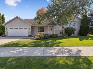 4408 W Rotamer Rd, Janesville, WI 53546