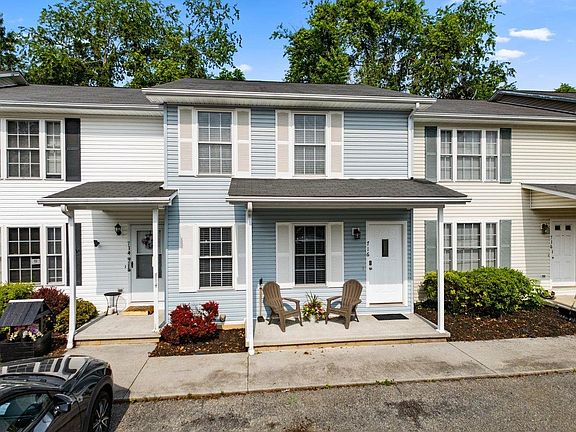 2nd image of 716 Park St