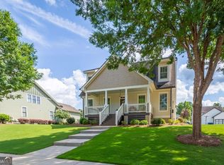 1091 Cobblestone Dr, Bogart, GA 30622