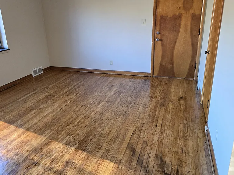 37 S Highland Ave #5 — Photo 3