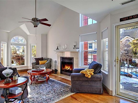 3rd image of 626 Smithfield Rd APT 1006