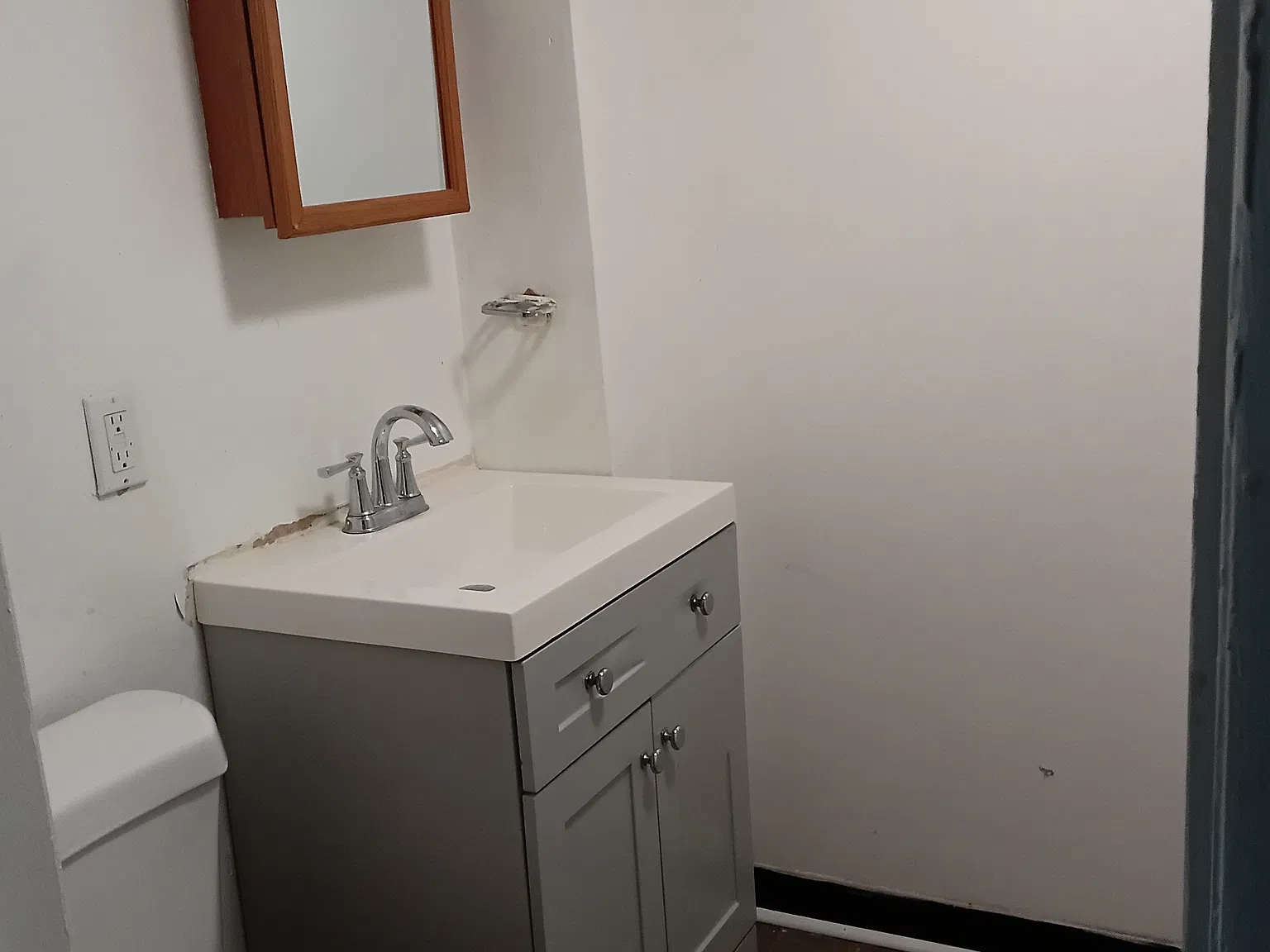 3 bed, 2.5 bath, 1092 sqft, $1,800 — Photo 4