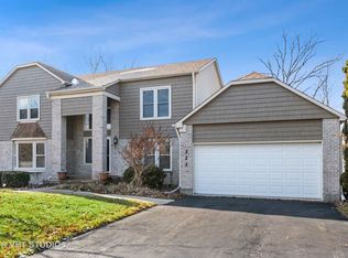 323 83rd St, Bolingbrook, IL 60440