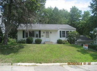 1152 28th St SE, Cedar Rapids, IA