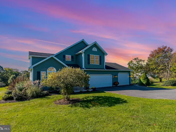 707 Ridge Rd, Halifax, PA 17032