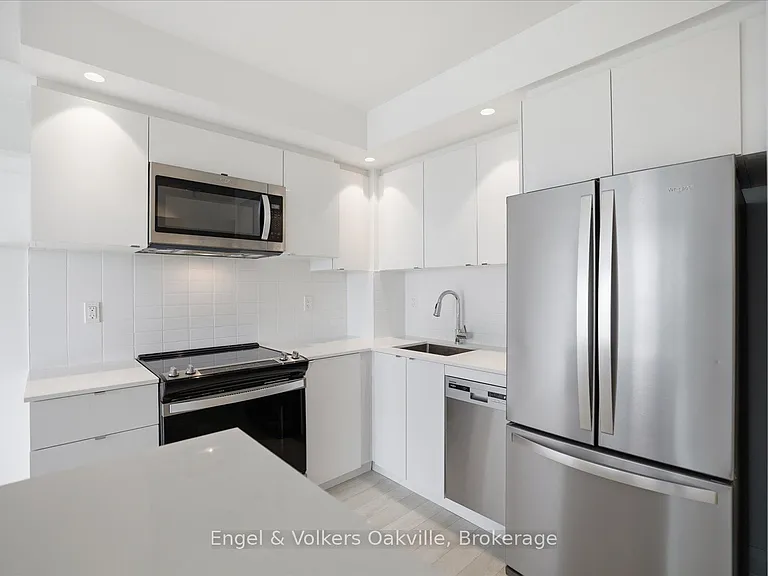 1461 Lawrence Ave W #603 — Photo 10