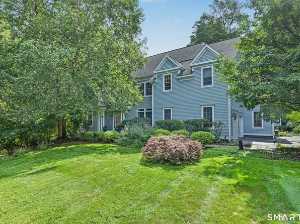 79 Cross Country Trail, Stamford, CT 06903