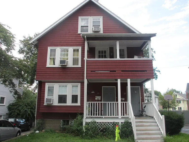 Exterior color has changed since photos were taken.