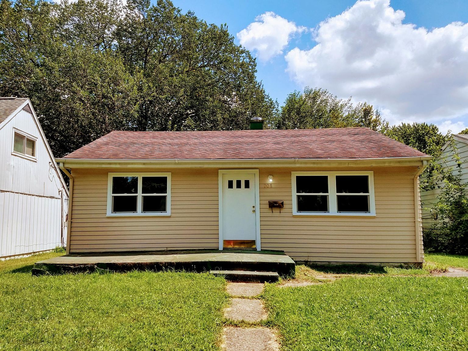 708 Huey St, South Bend, IN 46628 | Zillow