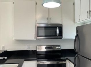 311 Montana Ave APT 304, Santa Monica, CA 90403