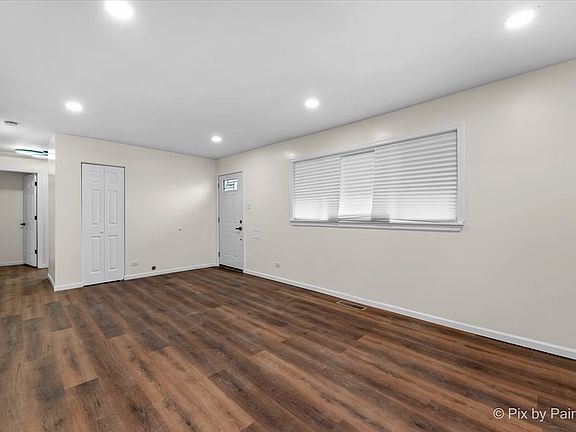 5th image of 228 Nauvoo St