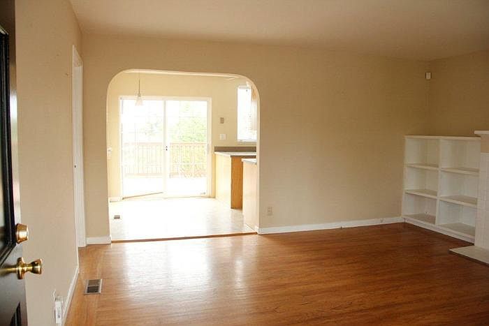 1st image of 68 Vista Grande Ave
