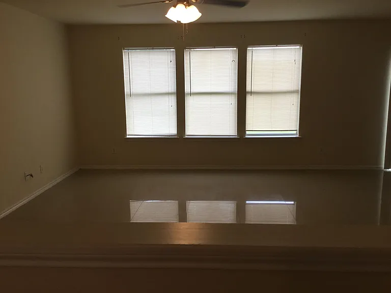 13980 Isaiah Ct — Photo 5