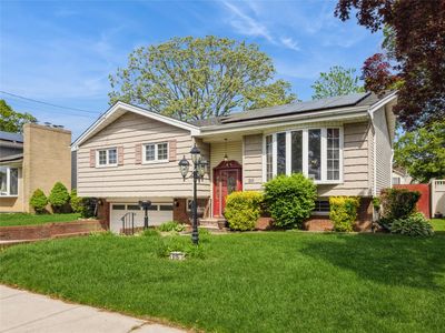915 Derrick Adkins Lane, West Hempstead, NY, 11552