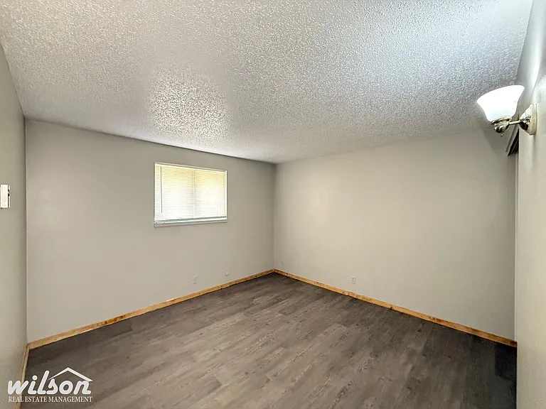 1313 Cherry Ave #A-D — Photo 8