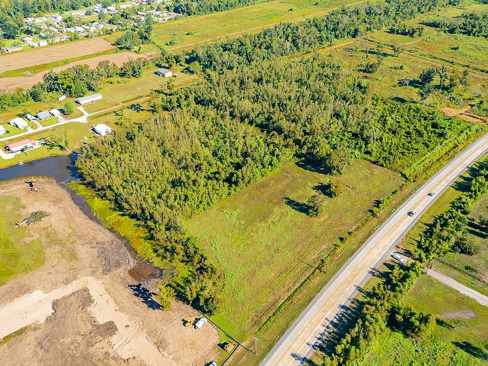 2nd image of 1569 Bayou Gardens Blvd