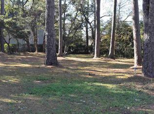 399 52nd Ave, N Myrtle Beach, SC 29572