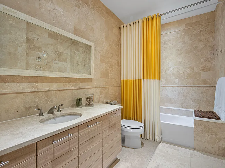 500 Plantation Dr #1-205 — Photo 24