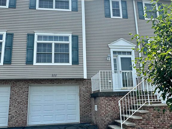 2nd image of 111 Parkland Dr Building 27