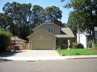 230 NE Hyde Cir, Hillsboro, OR 97124