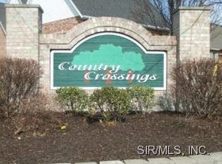 1630 Shadow Rdg, Columbia, IL 62236